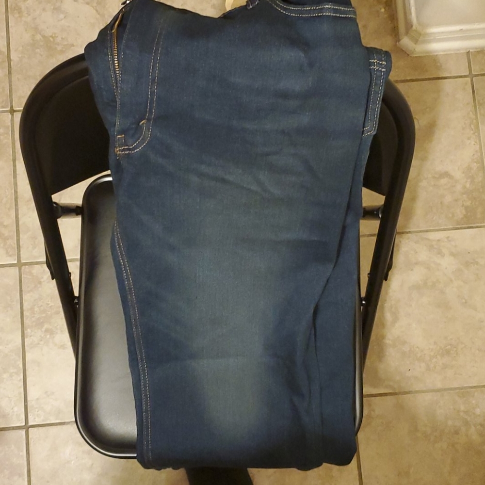 Levi's pants